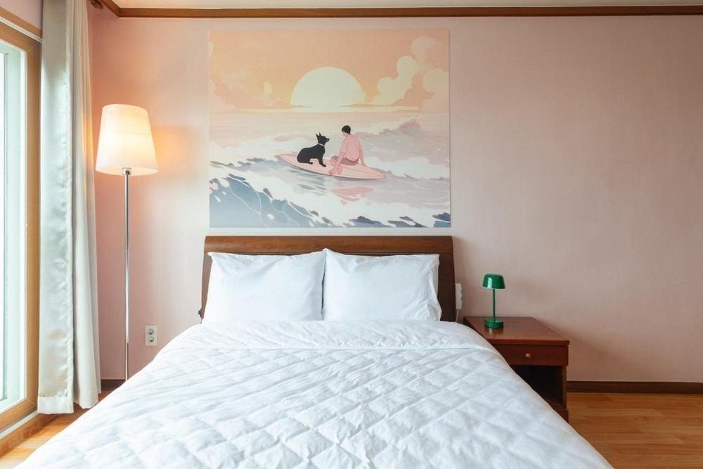 Mung&Surf Hotel Gangneung Quarto foto